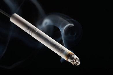 《黑道圣徒：重启版》漂移及随车战斗演示 明年2月25日发售